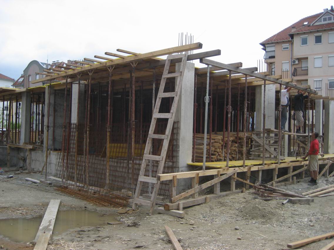 1136px x 852px - Preparation of formwork for concrete slab of the floor 1